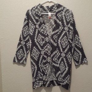 No Boundaries Cardigan size XXL/2XG